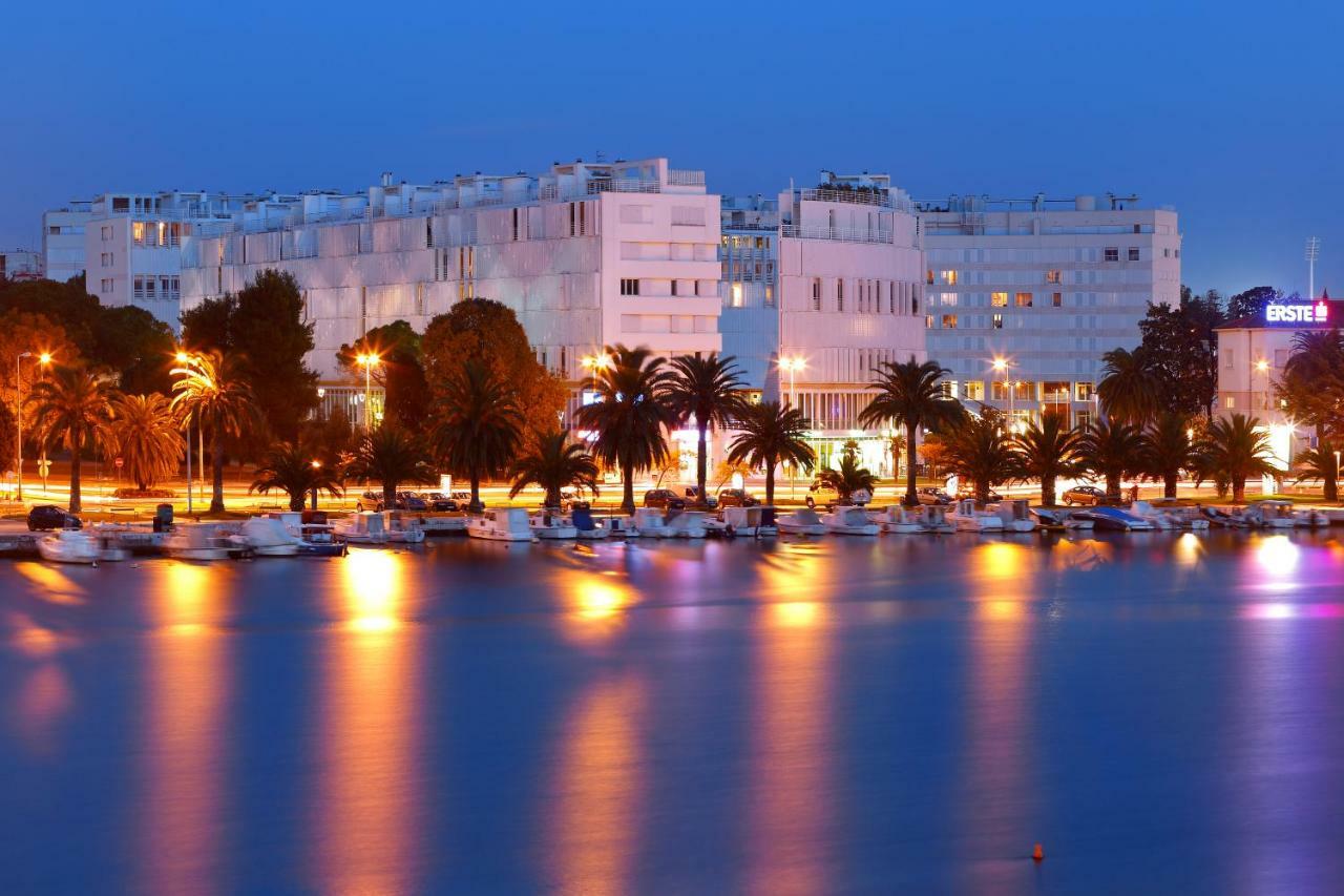 Gallery Rooms With Parking Ζαντάρ Εξωτερικό φωτογραφία